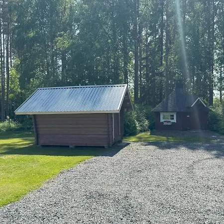 Iso Omakotitalo Luonnon Keskellae Apartman Kalajoki