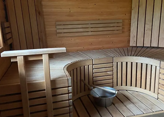 Iso Omakotitalo Luonnon Keskellae * Kalajoki